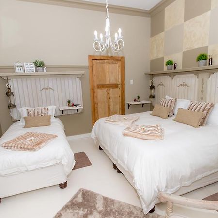 Tarentaalrand Guesthouse Upington Kültér fotó
